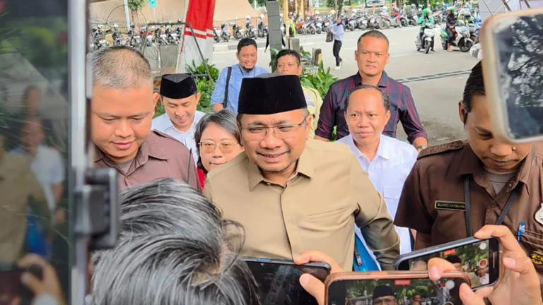 KPK Periksa Hilman Latief Terkait Pertemuan dengan Yaqut Qoumas dan Pengelolaan Kuota Haji oleh Asosiasi