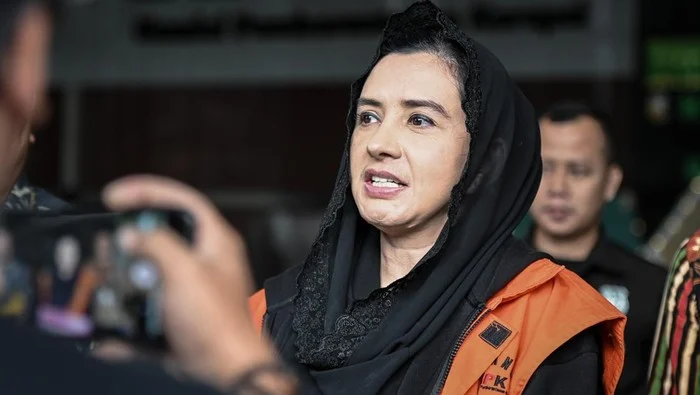 KPK Temukan 9 Kotak Jam Tangan Mewah di Rumah Fadia Arafiq, Hanya 5 yang Disita