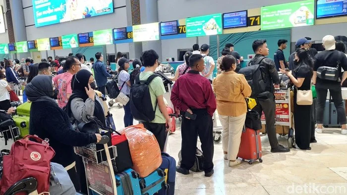 Libur Panjang May Day, 124.924 Penumpang Memadati Bandara Soekarno-Hatta