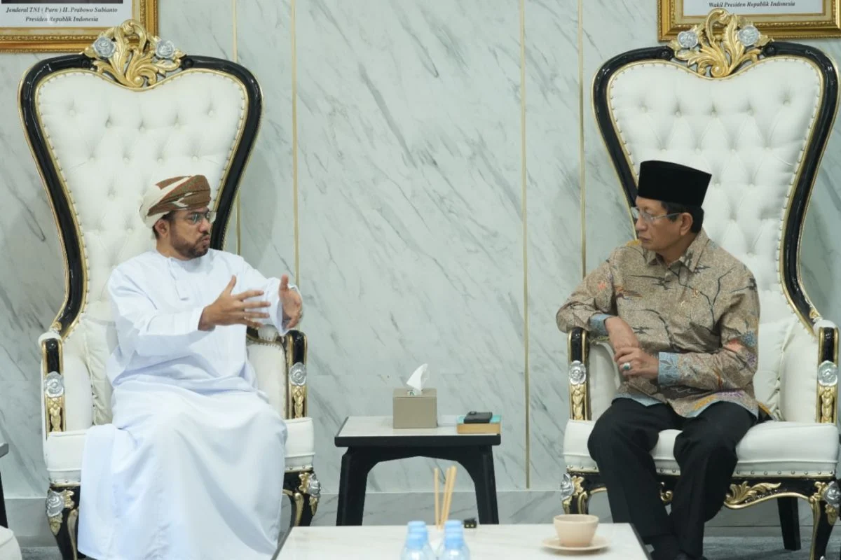 Menag Bertemu Dubes Oman Bahas Peluang Beasiswa bagi Pelajar Indonesia