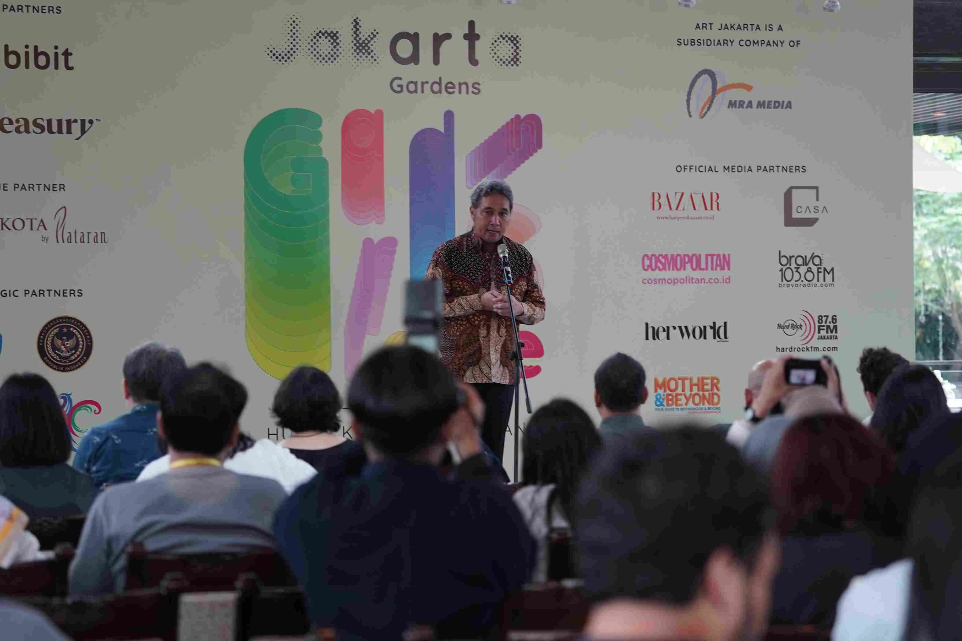 Menbud: Art Jakarta Gardens 2026 Jadi Sarana Edukasi Publik untuk Menghargai Seni Rupa