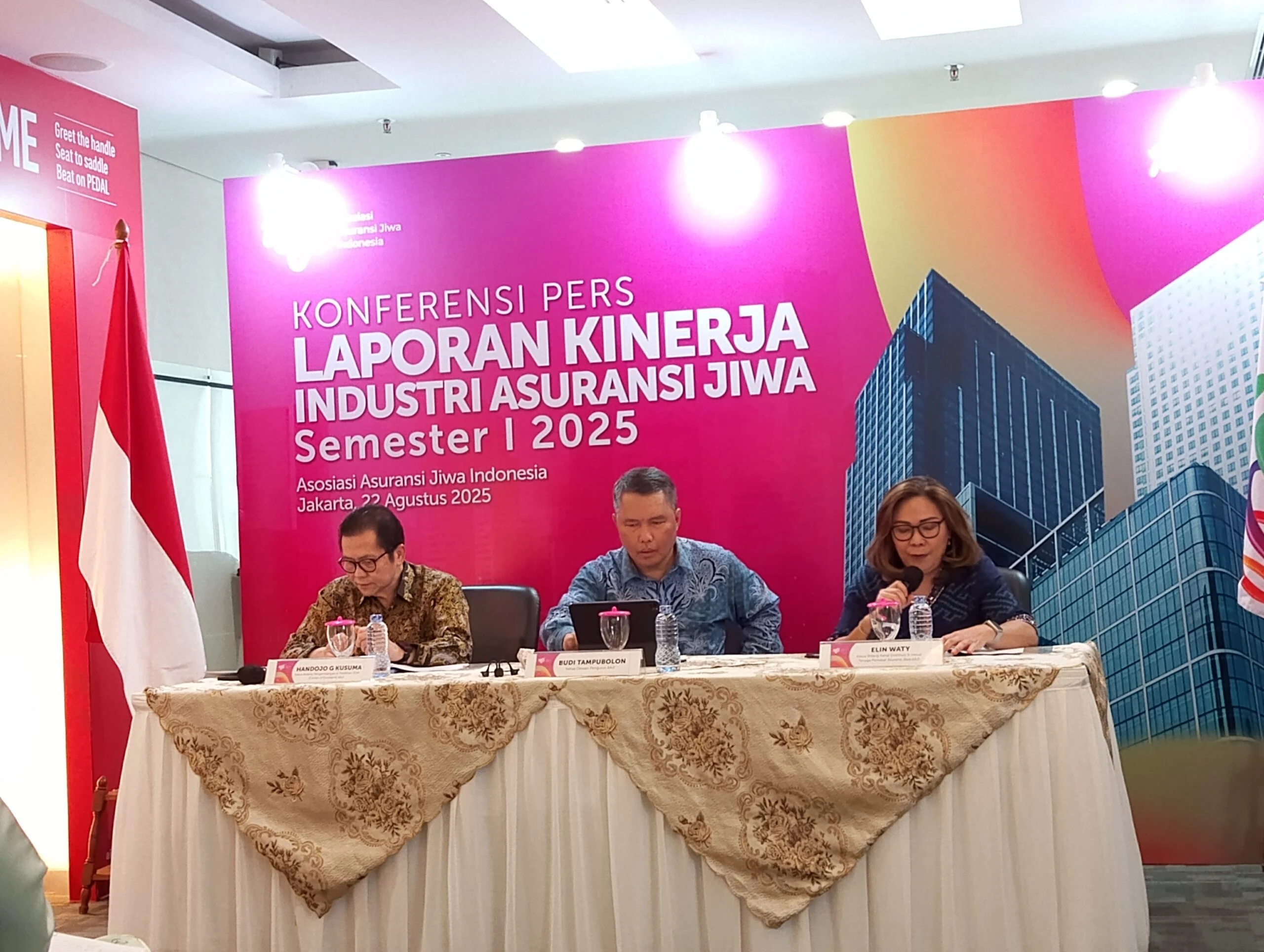 OJK Ungkap Laba Industri Asuransi Jiwa Mencapai Rp7,85 Triliun pada Maret 2026