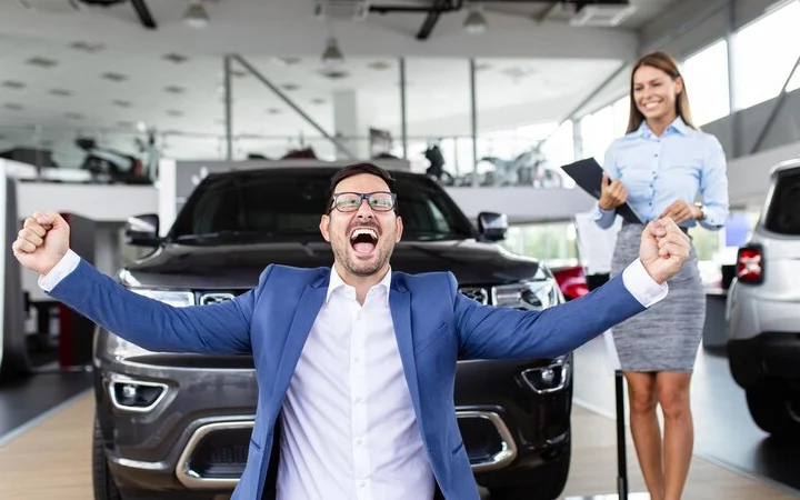 Pakar Keuangan Dunia: Jangan Pernah Beli Mobil Baru Sebelum Punya Kekayaan Segini!