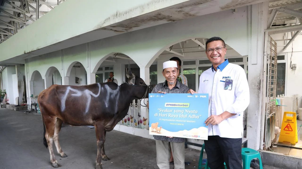 Pegadaian Salurkan Lebih dari 900 Hewan Kurban ke Seluruh Indonesia pada Idul Adha 1447 H