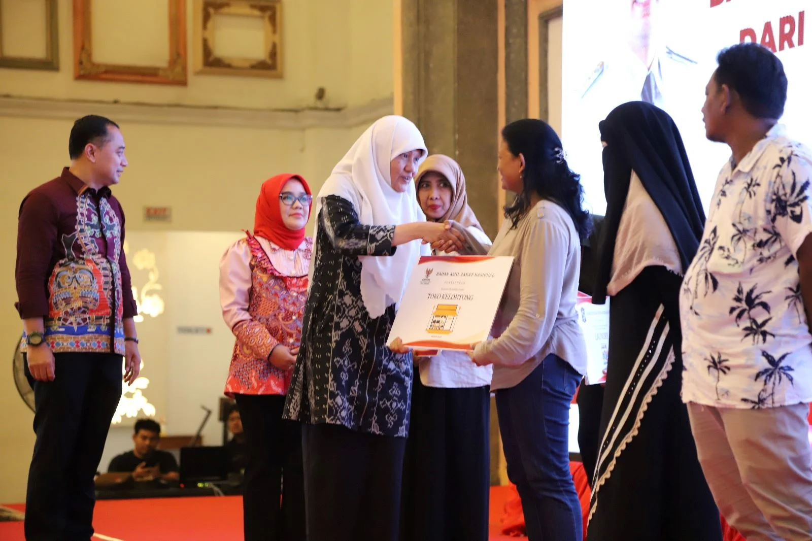Pemberdayaan Perempuan Dorong Pengentasan Kemiskinan 3T dalam Tiga Tahun