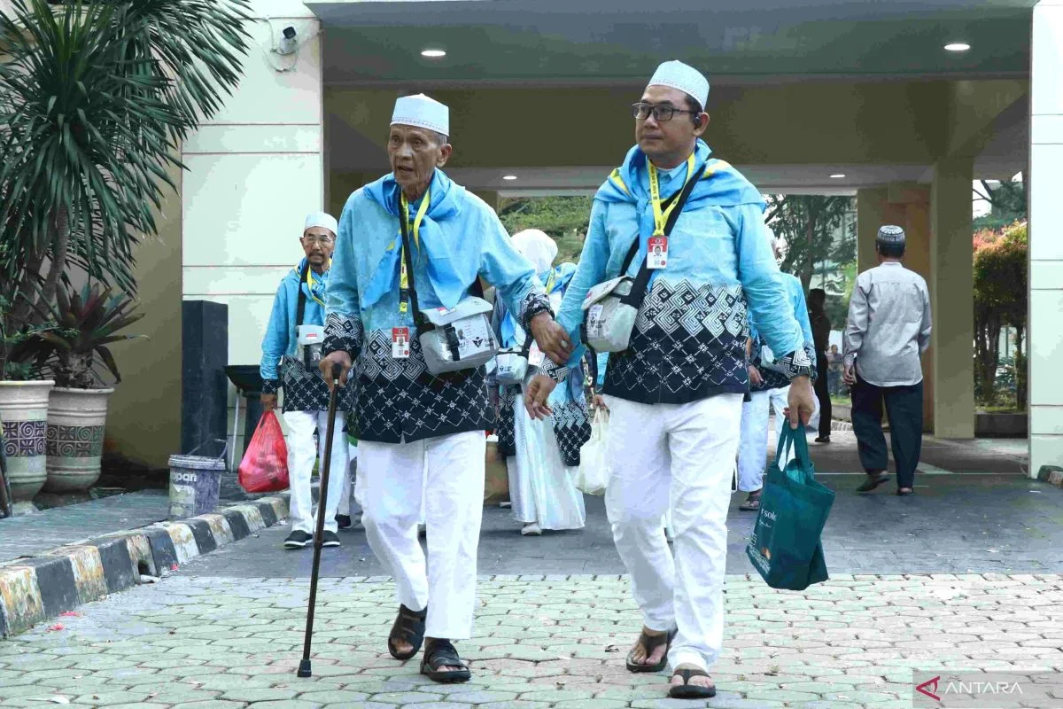 Pemkab Bekasi Lepas 542 Calon Haji Kelompok Terbang Terakhir