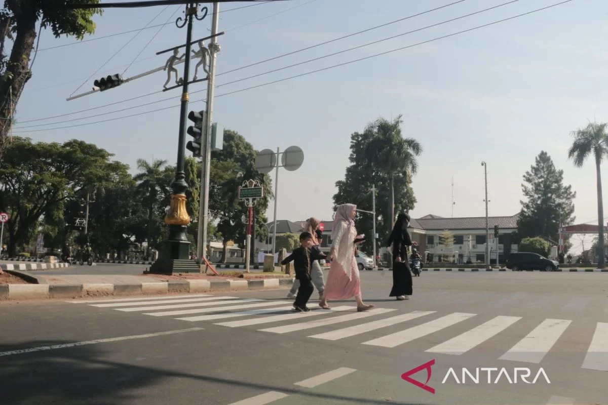 Pemkab Bogor Resmikan Skywalk Jalan Tegar Beriman