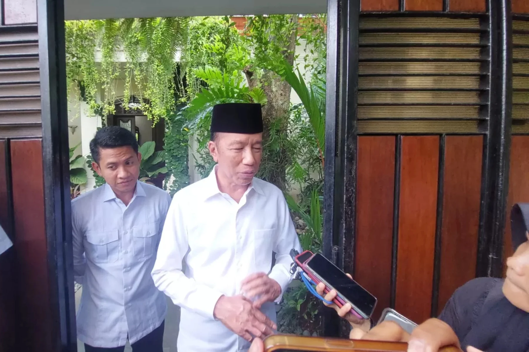 Pengamat Nilai Safari Jokowi ke Sejumlah Daerah untuk Amankan Posisi PSI dan Gibran