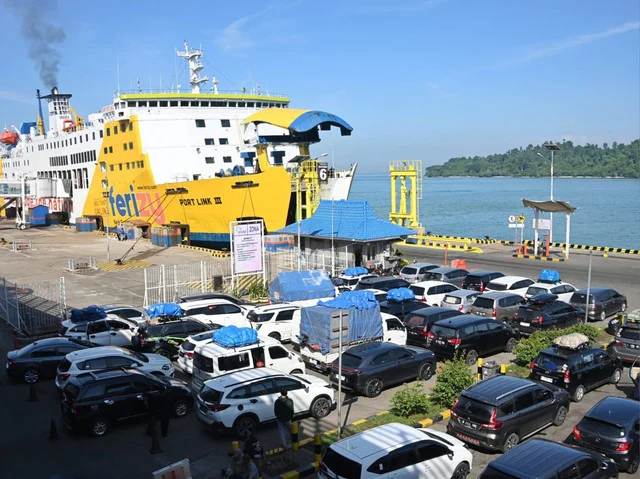 Penyeberangan Laut Jawa‑Sumatera‑Bali Ramai Selama Libur Panjang, Kata ASDP
