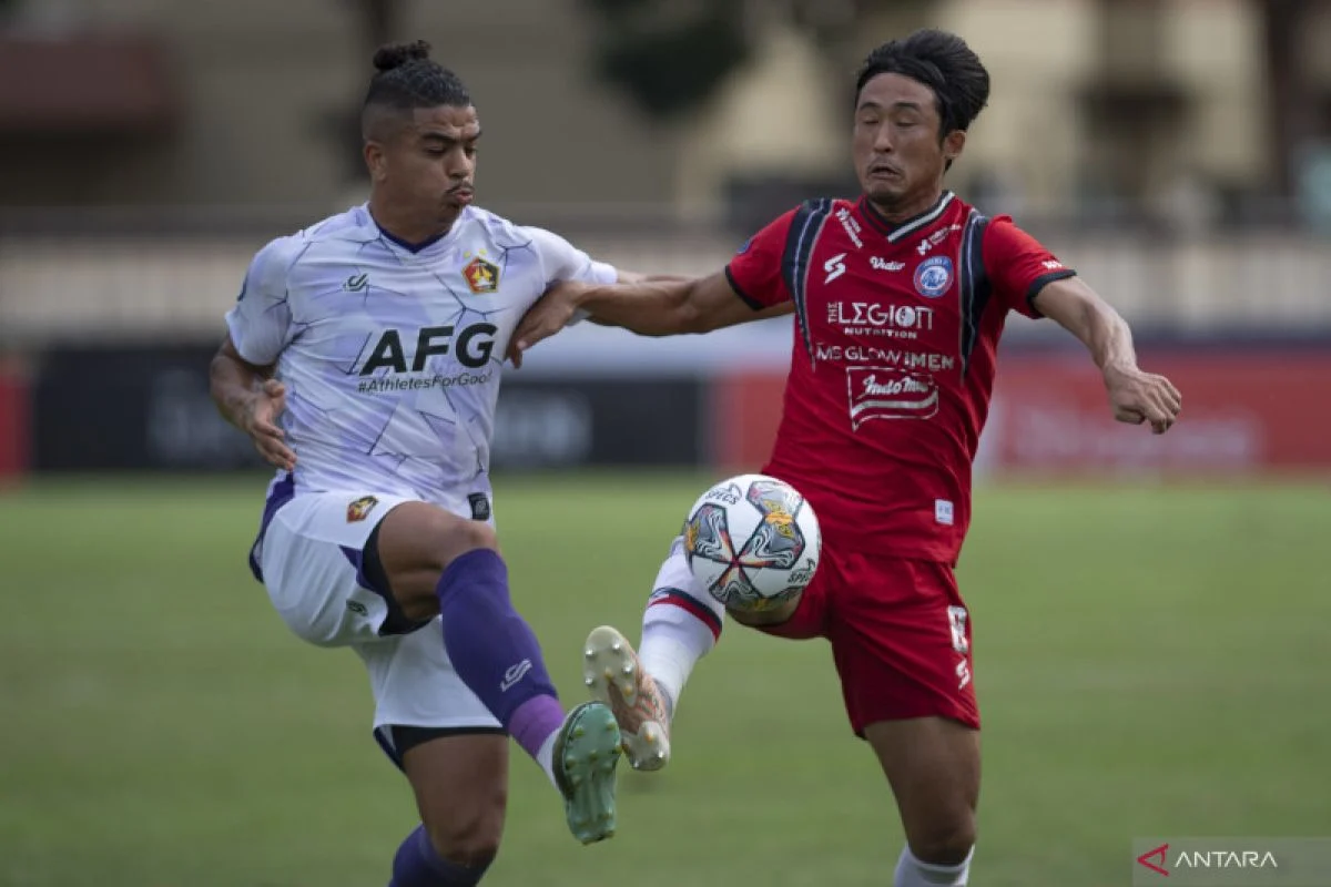 Persik Kediri Raih Kemenangan 3-2 atas Arema Malang dalam Laga Seru