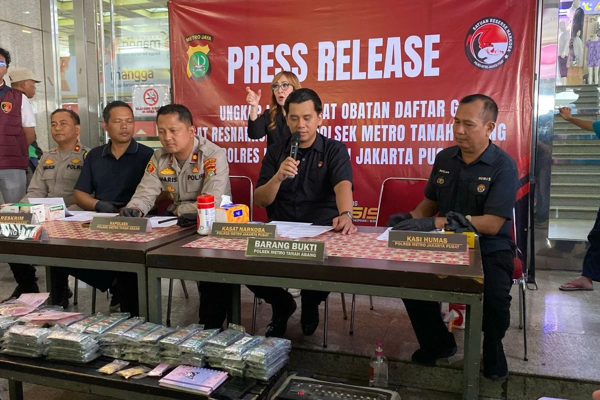 Polisi Bongkar Peredaran Obat Keras di Tanah Abang, Tiga Pengedar Ditangkap