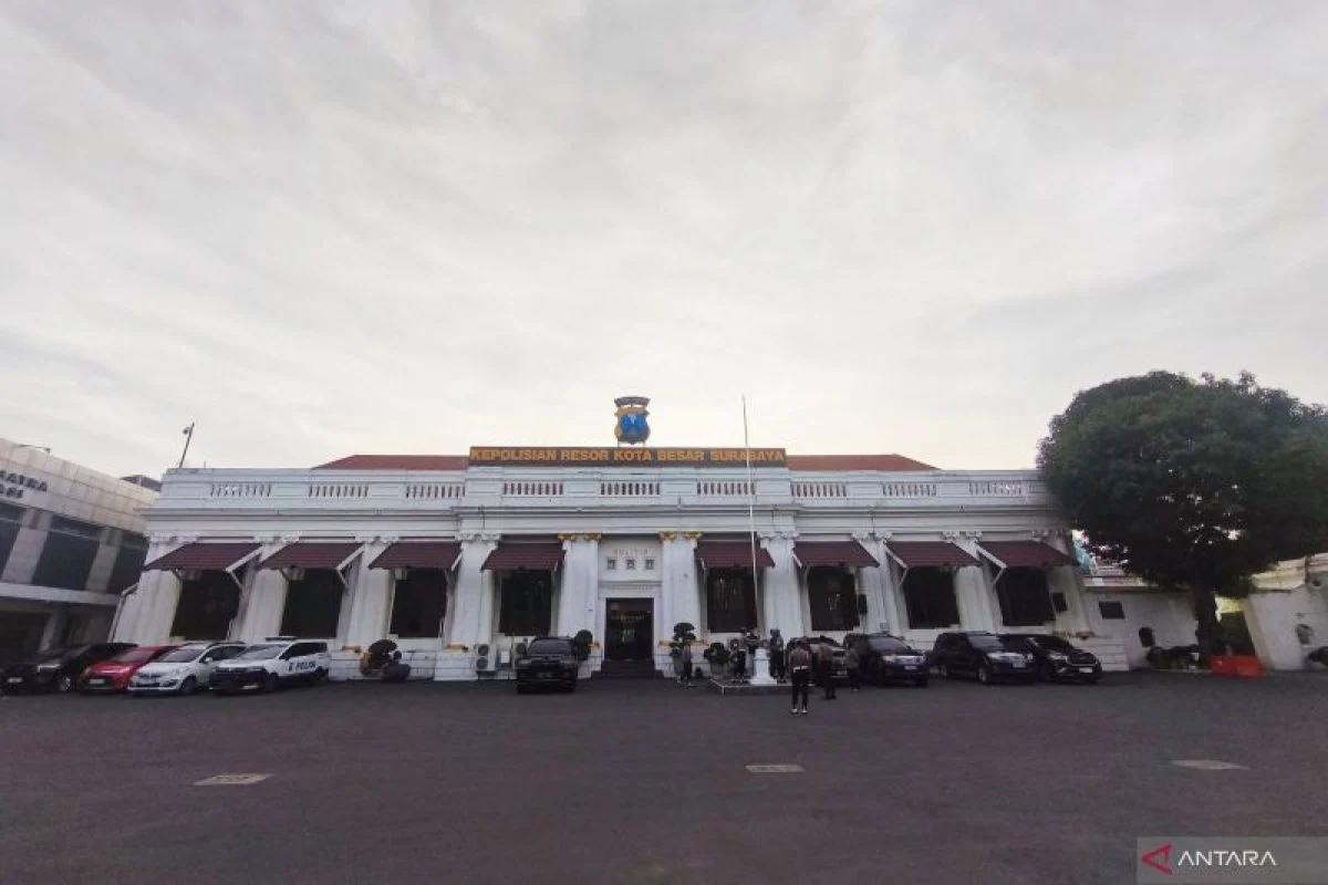 Polisi Ungkap Dugaan Pelecehan Seksual terhadap Tujuh Santri di Surabaya