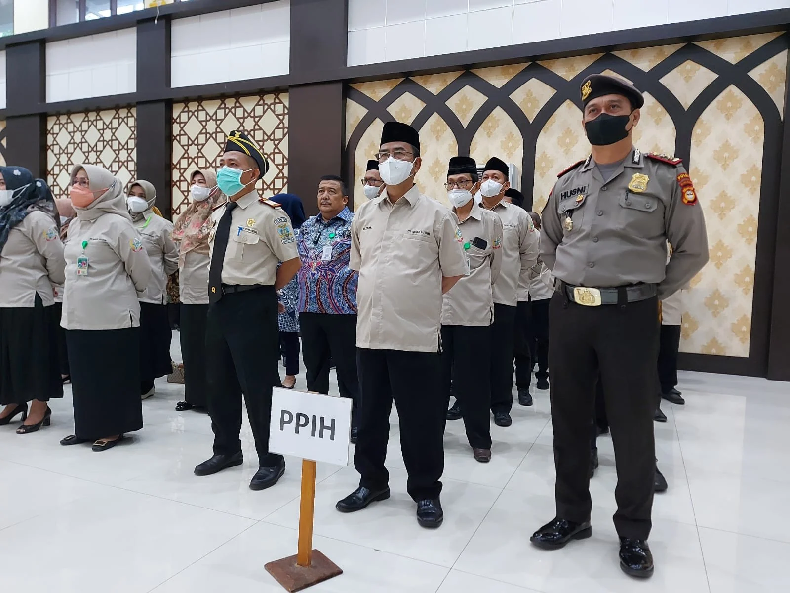 PPIH Embarkasi Makassar Luncurkan Utuh Jamaah Calon Haji Sulawesi Selatan Menuju Makkah