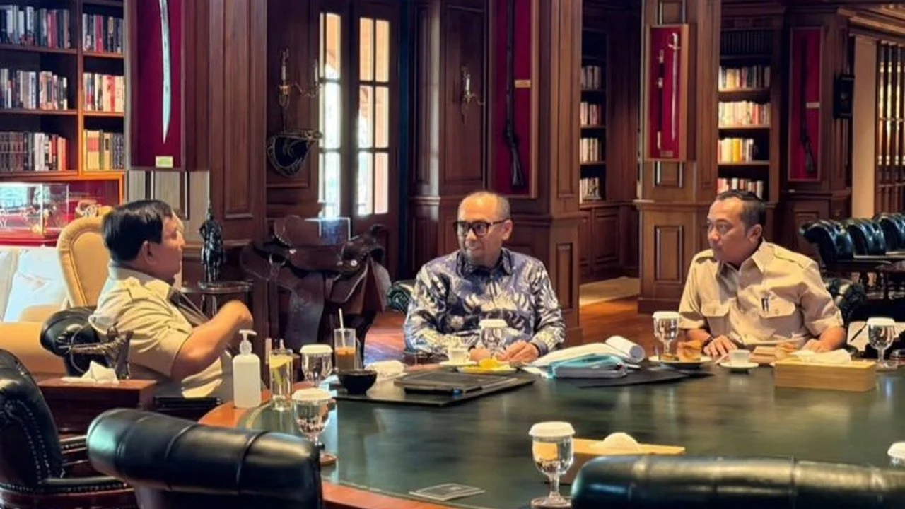 Prabowo Bahas Evaluasi Transaksi Keuangan Bersama PPATK