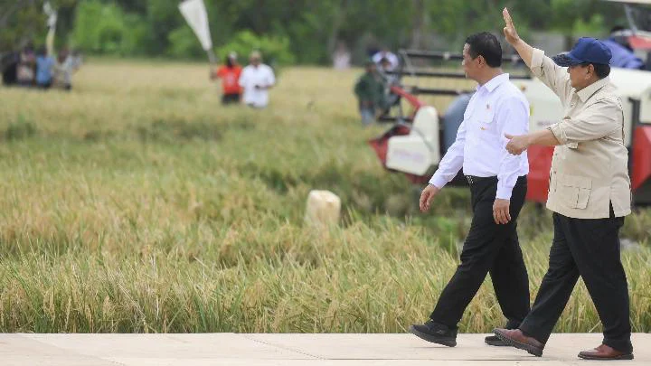 Prabowo di Kebumen: Canda Reshuffle Menteri Pangan hingga Klaim Swasembada