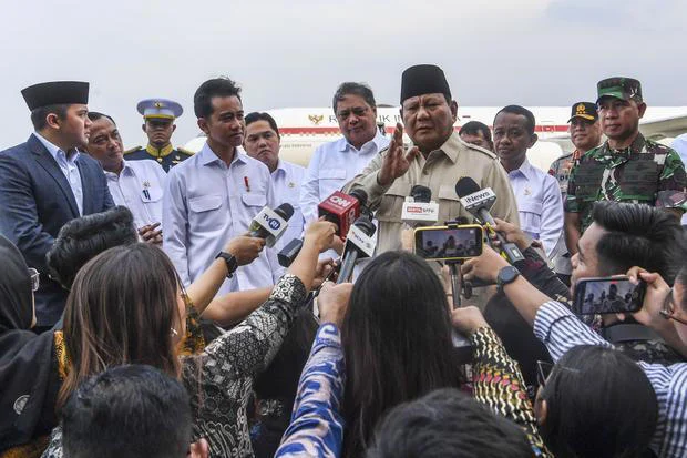 Prabowo Mengakui Banyak Masalah pada MBG, Janji Pemerintah Akan Tertibkan
