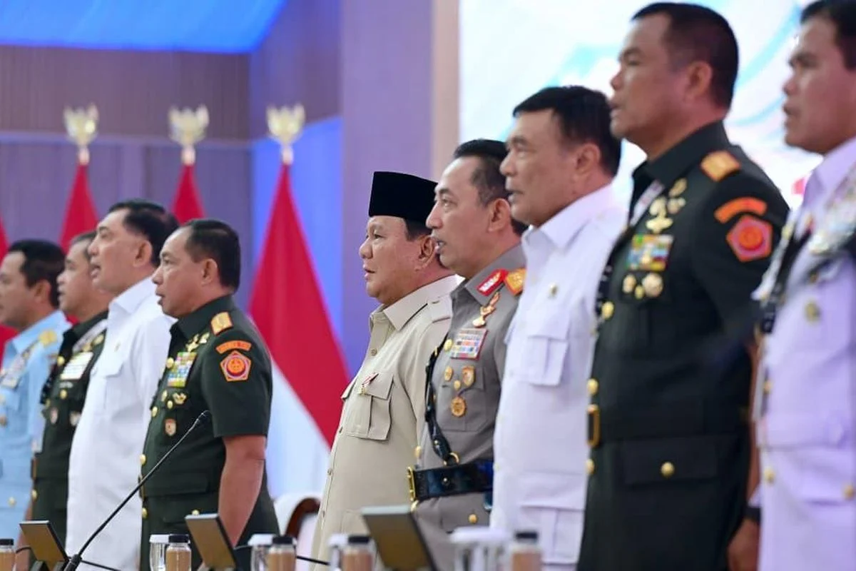 Presiden Prabowo Subianto Beri Taklimat kepada 1.000 Perwira TNI-Polri di Seskoad