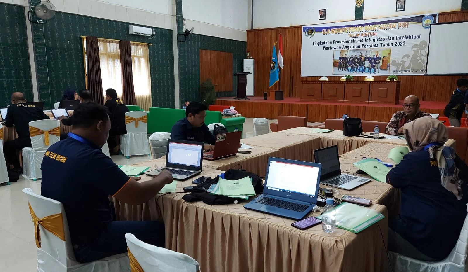 PWI dan Polri Targetkan 10 Ribu Wartawan Ikut Uji Kompetensi Wartawan