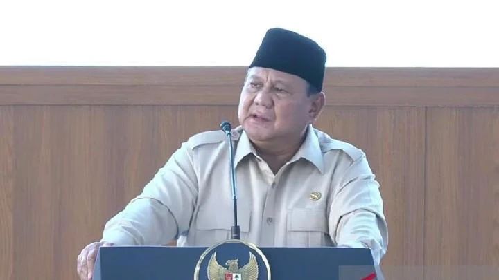 Rupiah Melemah, Prabowo: Selama Purbaya Senyum, Tenang Saja