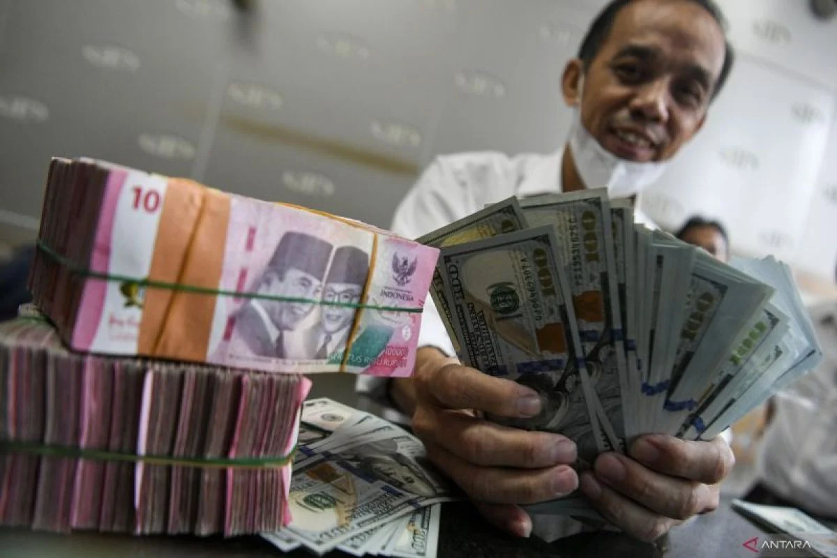 Rupiah Melemah Seiring Penolakan Iran Terhadap Proposal Damai AS