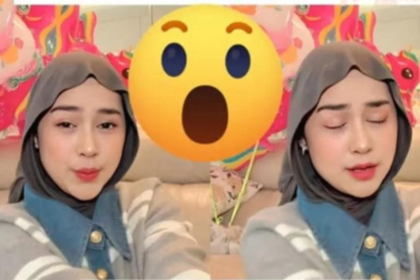 Selfie Terbaru Ria Ricis Bikin Heboh, Telinga Kelihatan