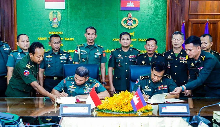 TNI AD Perkuat Kerja Sama Militer dengan Royal Cambodian Army