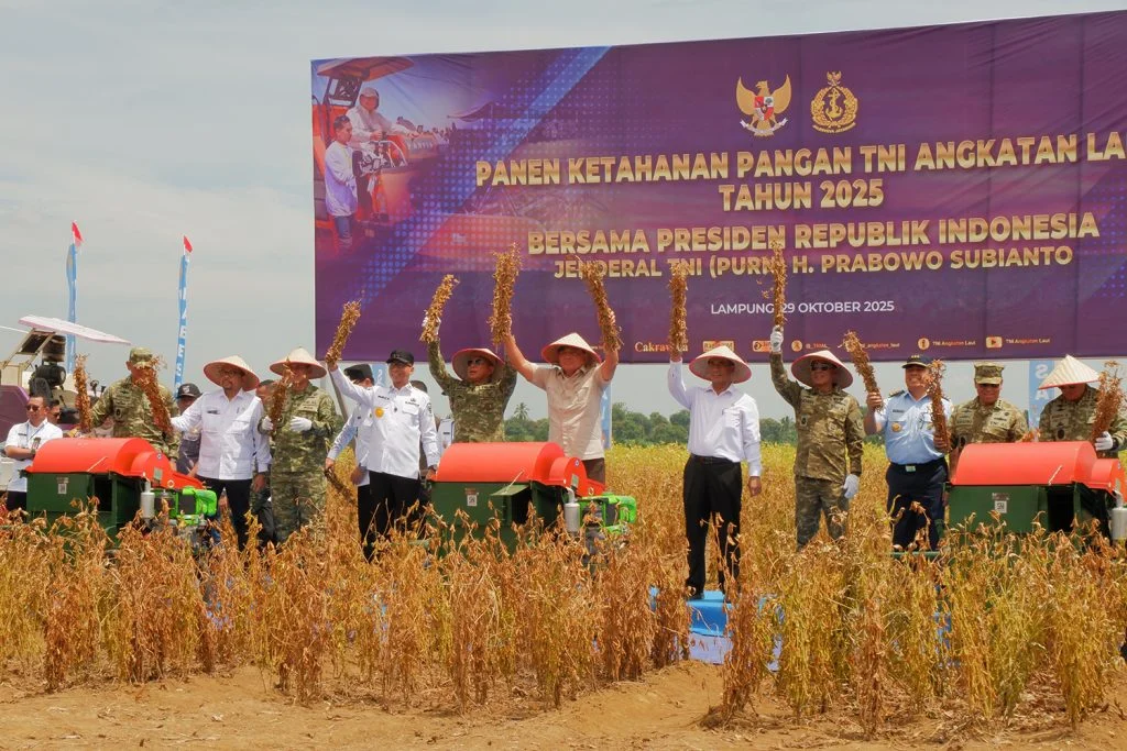 TNI Dorong Peningkatan Produksi Pangan Nasional, Fokus pada Kedelai
