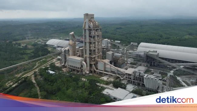 Utilisasi Industri Semen Anjlok, Solusi Bangun Indonesia Malah Raup Laba