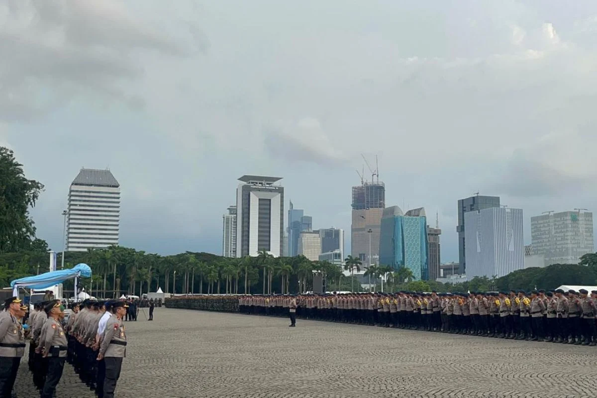 Wakapolda: Ratusan ribu sembako didistribusikan saat May Day di Monas