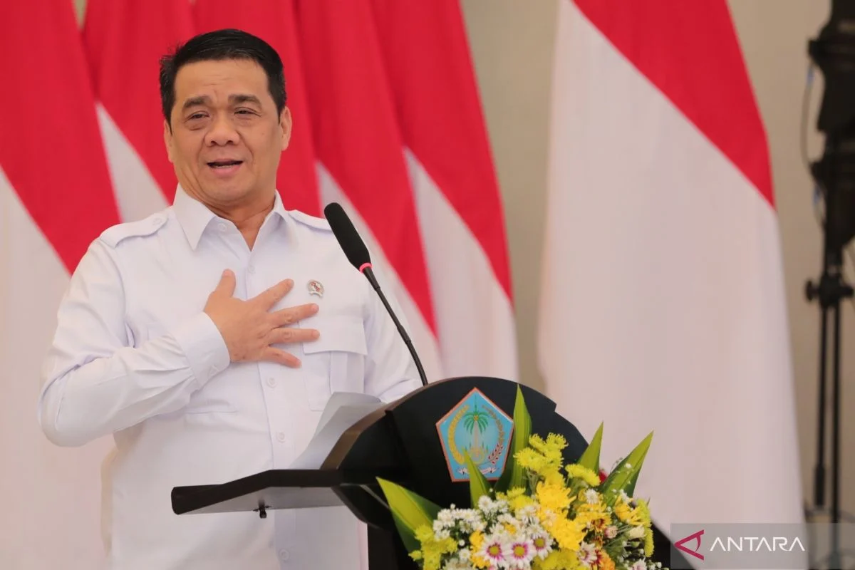 Wamendes Bawa Semangat Hari Buruh untuk Perkuat Pembangunan Desa