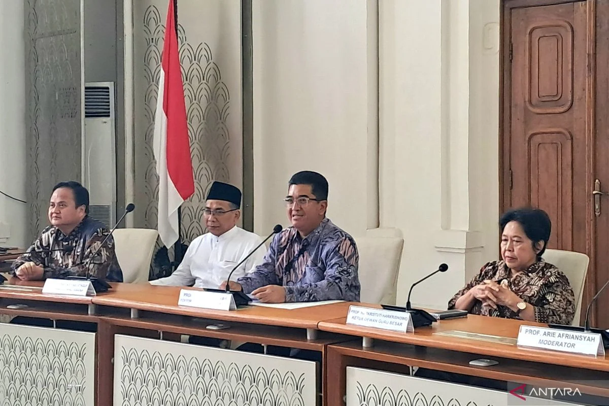 301 Guru Besar UI Desak Mahkamah Agung Kabulkan Kasasi, Ungkap Pelanggaran Disertasi Bahlil