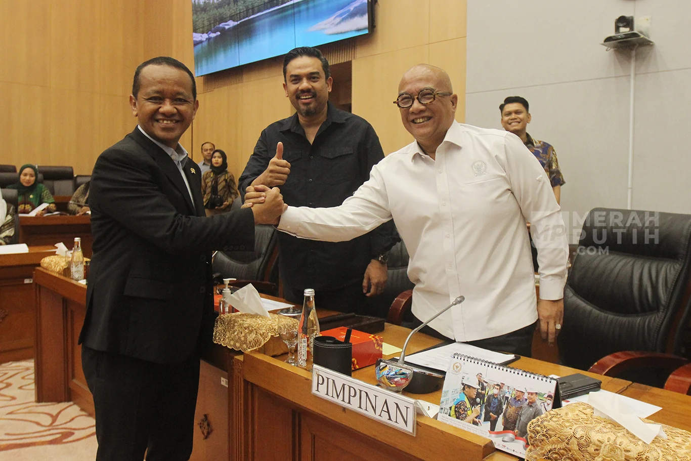 Bahlil Ajukan Anggaran Rp 27,33 Triliun untuk Kementerian ESDM: Prioritas dan Dampaknya