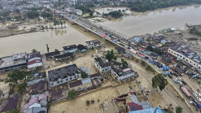 Banjir tak tenggelamkan mimpi warga Aceh Tamiang ke Baitullah