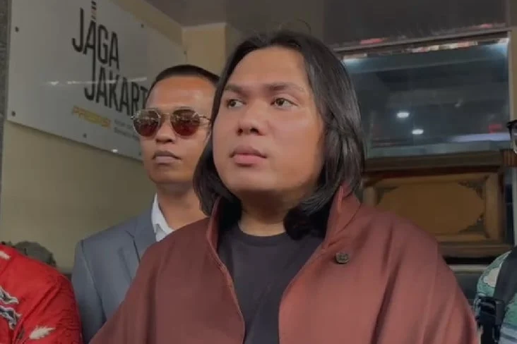 Bantah Nikmati Uang Jemaah Hanania, Keanu AGL Serahkan Rekening Koran ke Polisi