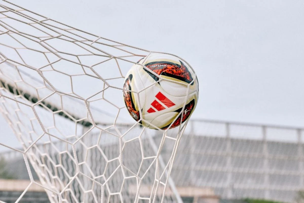 Bola Torfabrik Kembali ke Liga Jerman Setelah Delapan Musim