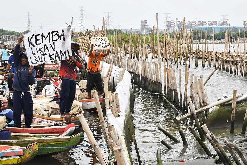DPRD Bekasi Selidiki Tuduhan Pencemaran Laut Tarumajaya yang Membuat Nelayan Terpuruk