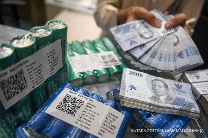 Ekonom Perkirakan Kenaikan BI-Rate Berlanjut Selama Rupiah Masih di Atas Rp 18.200