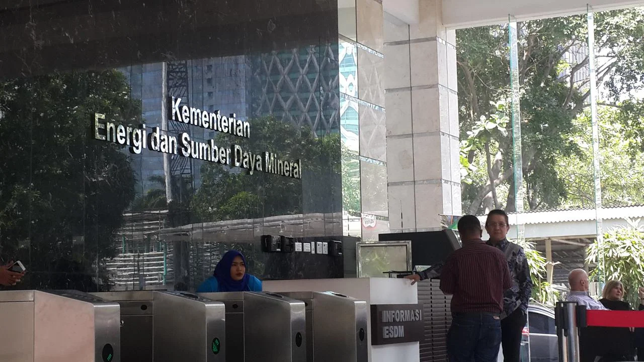 ESDM Siapkan Anggaran Rp 9,7 Triliun untuk Listrik Desa Tahun Depan