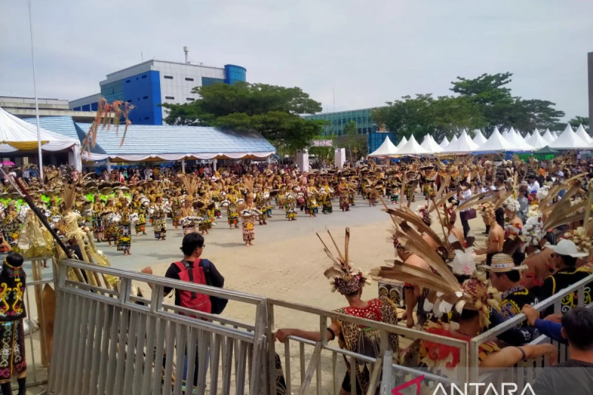 Gubernur Kaltara Resmikan Festival Budaya Dayak Kenyah di Desa Kenyah