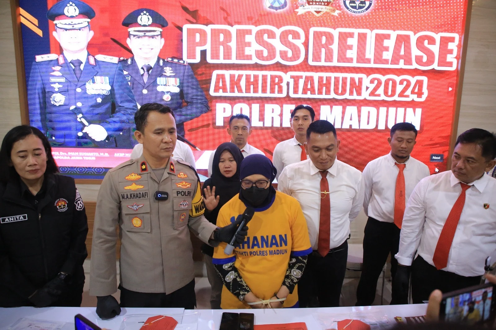 Hanania Group Tertangkap Tipu dan Gelapkan Dana Jamaah Umrah Belasan Miliar; Polisi Siapkan Panggilan untuk Awkarin hingga Keanu