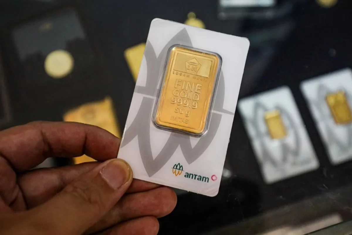 Harga Emas Antam Naik Rp18.000, Buyback Melonjak Rp46.000 per Gram