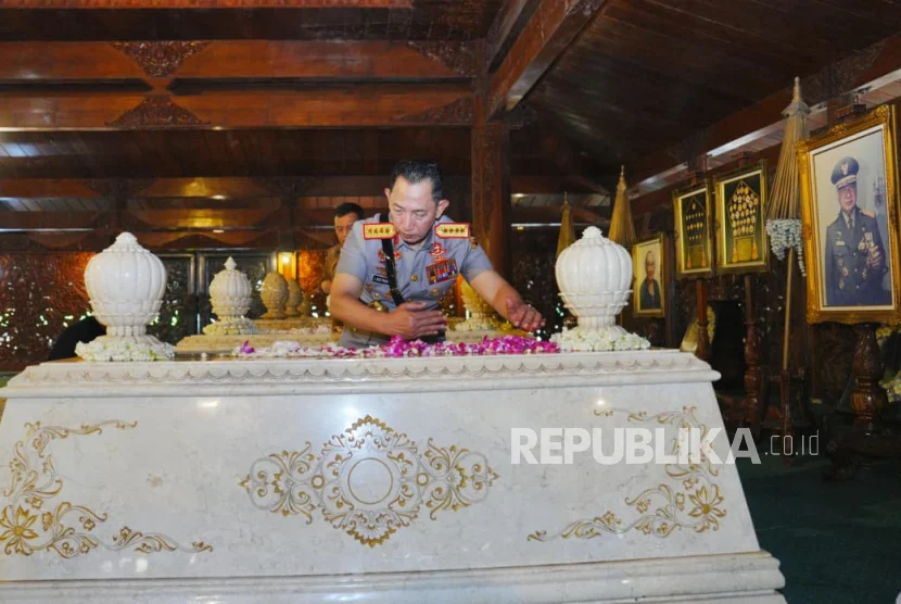 Kapolri: Nilai‑Nilai Pemimpin Bangsa Jadi Bekal Pengabdian Polri