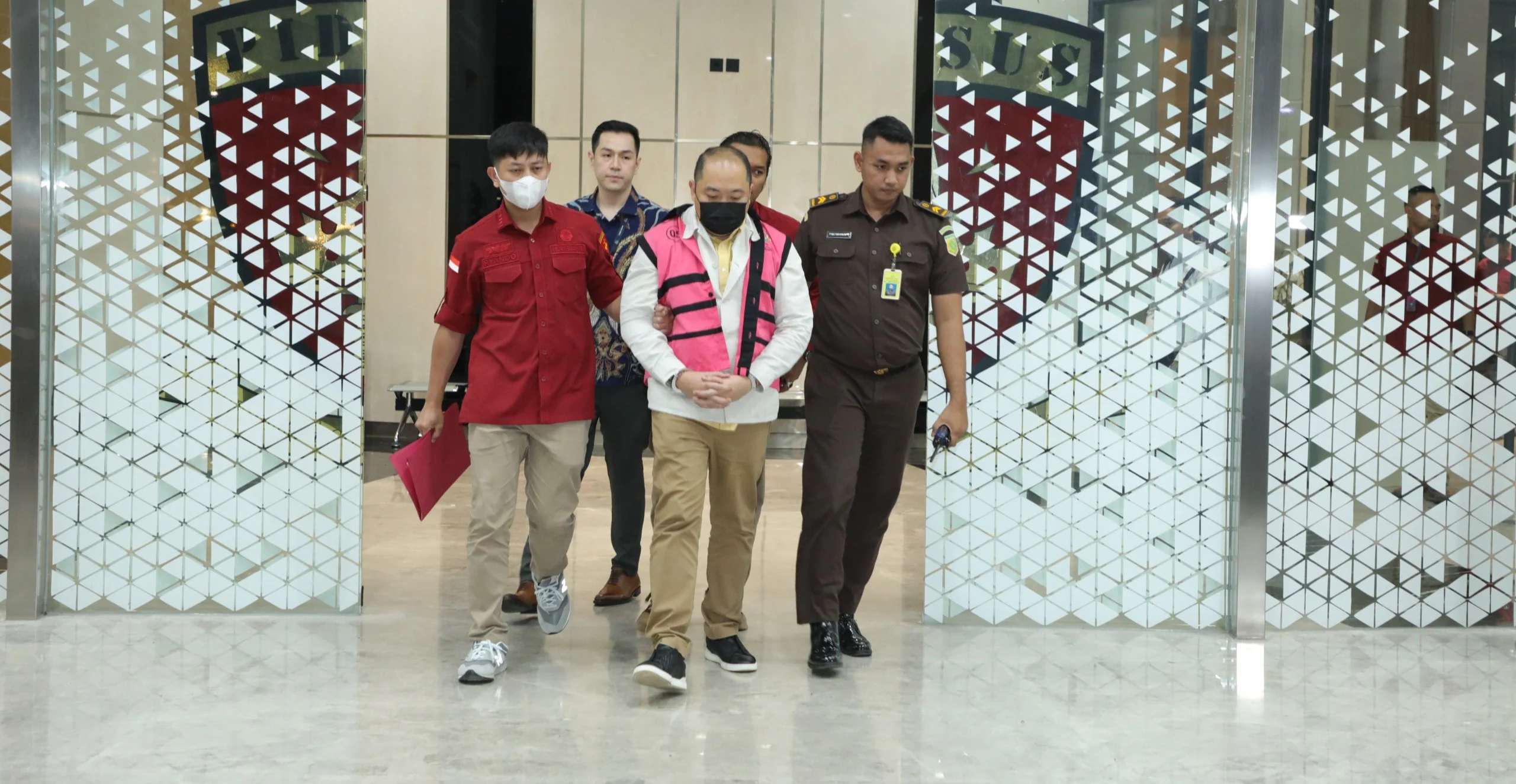 Kejagung Tetapkan Orang Dekat Sony Sanjaya sebagai Tersangka Kasus Korupsi Anggaran MBG