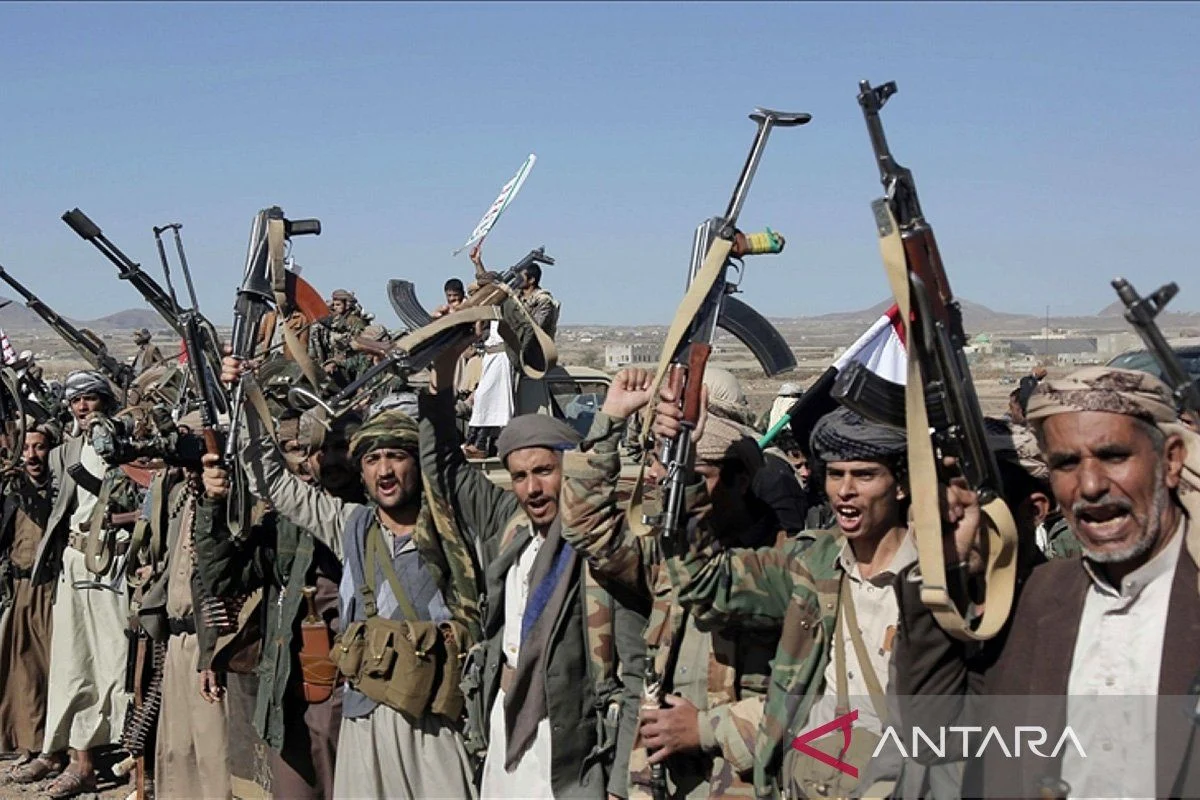 Kelompok Houthi Dukung Operasi Iran terhadap Israel