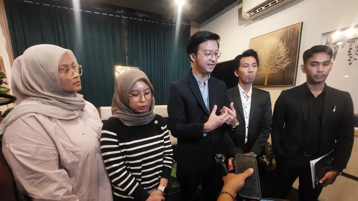 Korban Penipuan Hanania Travel Desak PPATK Usut Aliran Dana hingga ke Artis Endorse