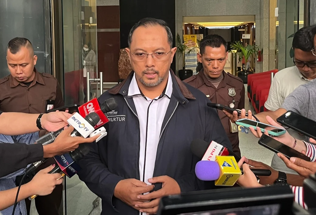 KPK Geledah Rumah Silmy Karim, Sita Dua Mobil Sport dan Sepuluh Motor dalam Kasus Korupsi Izin Tinggal WNA