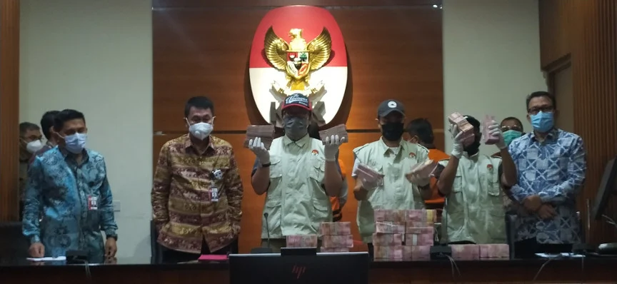 KPK Perbarui Info, Sita Rp2 Miliar dari OTT Bupati Muara Enim Edison