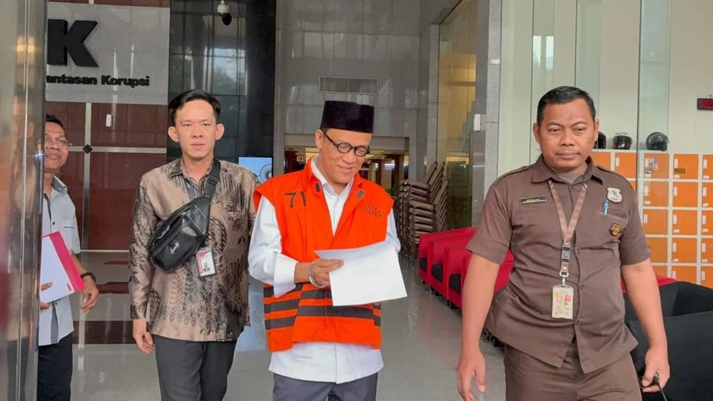 KPK Perpanjang Penahanan Silmy Karim dan 7 Tersangka Kasus Pemerasan serta Gratifikasi di Imigrasi