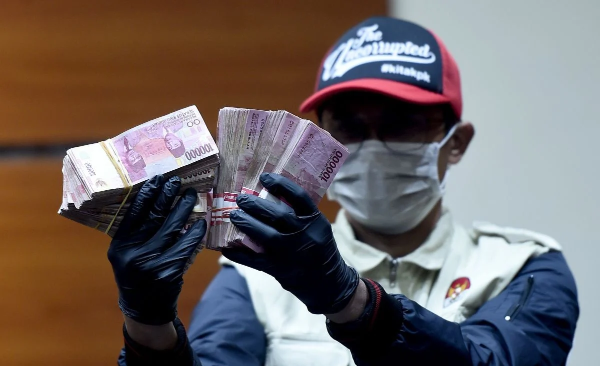 KPK Sita Uang Tunai Ratusan Juta Rupiah dalam OTT Bupati Muara Enim