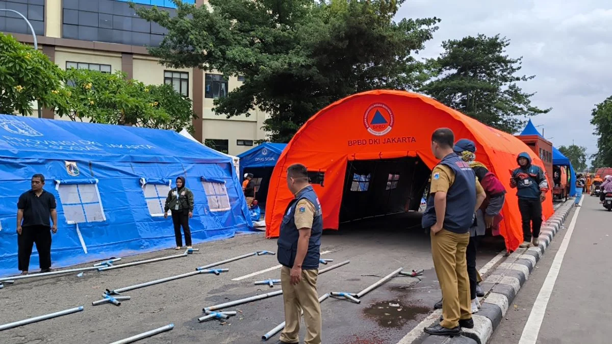 Lapangan Jusuf Hamka Dijadikan Tempat Pengungsian Korban Kebakaran di Kemayoran